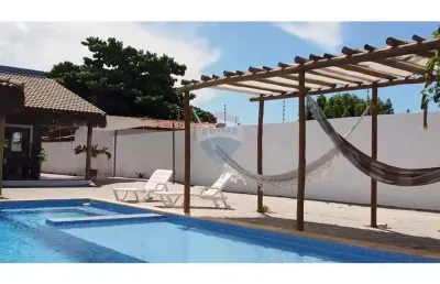 Casa a venda com  6 suítes e área de lazer no centro de são miguel do gostoso