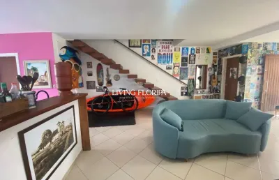 Casa com 3 quartos à venda na rua grumixama, 158, campeche, florianópolis por r$ 1.500.000