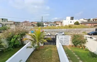 Casa com 3 quartos à venda na mogno, 79, campeche, florianópolis por r$ 1.080.000