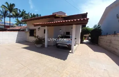 Casa com 4 quartos à venda na rua sabino anísio da silveira, 998, campeche, florianópolis por r$ 1.733.000