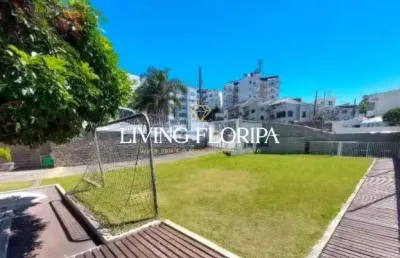 Apartamento com 3 quartos à venda na rua desembargador gil costa, 310, capoeiras, florianópolis por r$ 585.000