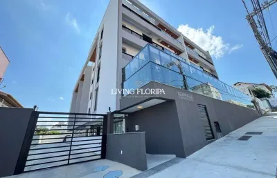 Apartamento com 2 quartos à venda na pascoal simono, 119, coqueiros, florianópolis por r$ 910.000