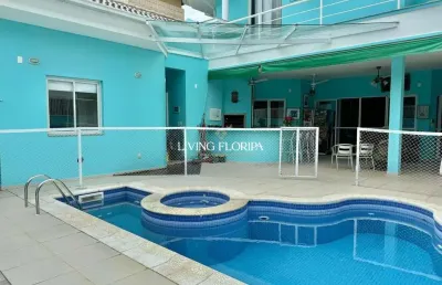 Casa com 3 quartos à venda na rua das algas, 654, jurerê, florianópolis por r$ 3.950.000