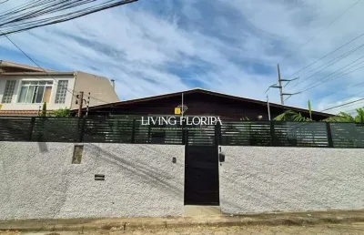 Casa com 3 quartos à venda na jessé fialho, 167, saco dos limões, florianópolis por r$ 1.400.000
