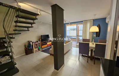 Casa em condomínio fechado com 2 quartos à venda na rua sagrado coração de jesus, 811, morro das pedras, florianópolis por r$ 1.010.000