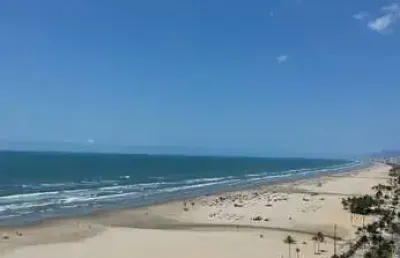 Apartamento 2 dormitórios praia grande frente mar á venda .