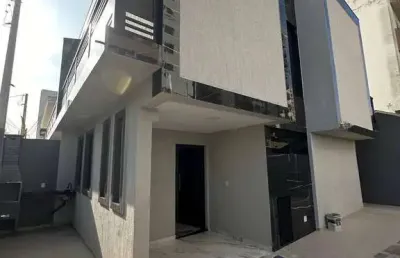 Sobrado 3 dormitórios 1 suíte piscina 2 vagas tupi praia grande sp.