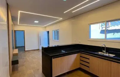 Casa geminada próxima à praia - r$680.000,00 - 87m², 2 dorms 1 suite ocian