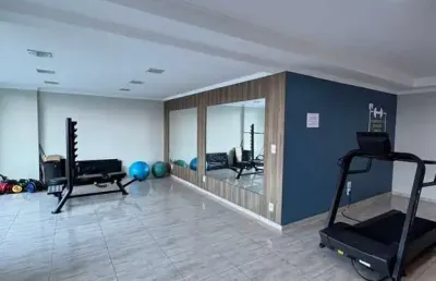 Apartamento com 87 mts de área, 2 dormitórios 1 suíte. guilhermina. praia