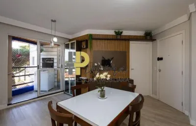 Apartamento com 3 quartos para alugar na Rua Pedro Américo, 505, Novo Mundo, Curitiba