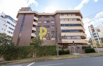 Apartamento com 4 quartos para alugar na Rua General Aristides Athayde Júnior, Bigorrilho, Curitiba