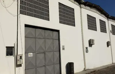 Barracão / galpão / depósito para alugar na avenida queira deus, portão, lauro de freitas, 150 m2 por r$ 3.500