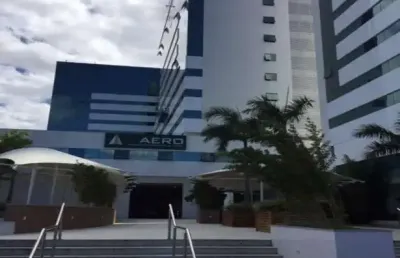 Loja  com 211 m2 em grande centro empresarial do município de lauro de freitas
