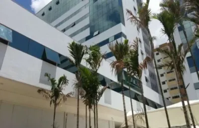 Sala comercial à venda na avenida santos dumont, sala 131, centro, lauro de freitas, 28 m2 por r$ 200.000