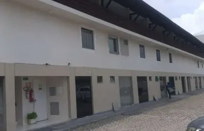 Ponto comercial com 1 sala à venda na Rua Maria Teixeira de Carvalho, 145, Pitangueiras, Lauro de Freitas