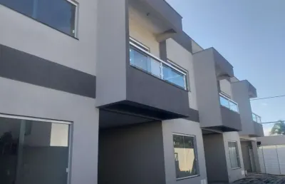 Casa em condomínio fechado com 3 quartos à venda na rua marília tereza dos santos, 76, ipitanga, lauro de freitas por r$ 450.000