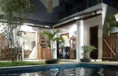 Casa em condomínio fechado com 4 quartos à venda na alameda dos cajueiros, abrantes, camaçari por r$ 1.100.000
