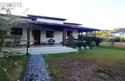 Casa em condomínio fechado com 4 quartos à venda na Avenida Santos Dumont, Y, Estrada do Coco, Lauro de Freitas