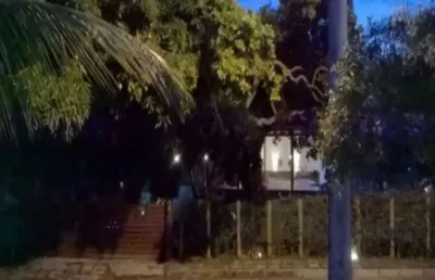 Casa em condomínio fechado com 5 quartos à venda na rodovia ba-099 - estrada do côco km 08, praia de busca vida, camaçari, 500 m2 por r$ 1.850.000