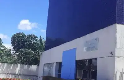 Sala comercial com 1 sala para alugar na rua itagi, y, pitangueiras, lauro de freitas, 22 m2 por r$ 1.300