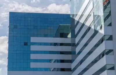 Sala comercial à venda na avenida santos dumont, centro, lauro de freitas por r$ 180.000