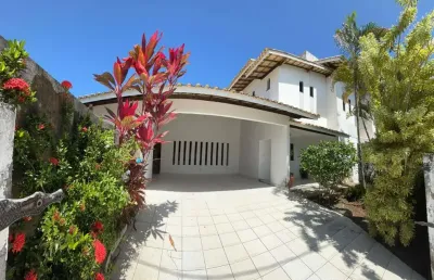 Casa em condomínio fechado com 4 quartos à venda na Rua Priscila B Dutra, Buraquinho, Lauro de Freitas