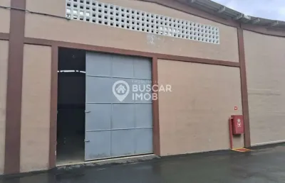 Barracão / galpão / depósito para alugar na rua antônio fagundes pereira, buraquinho, lauro de freitas por r$ 5.600