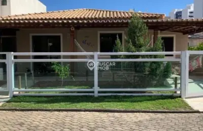 Casa em condomínio fechado com 3 quartos à venda na rua carlos conceição, buraquinho, lauro de freitas, 215 m2 por r$ 890.000