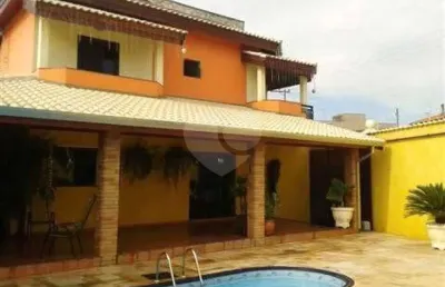 Casa com 4 quartos à venda na Ramzia El Hadi, Wanel Ville, Sorocaba