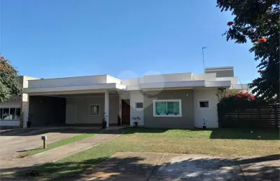 Casa em condomínio fechado com 3 quartos à venda na Da Fazenda Ipanema, Centro, Araçoiaba da Serra