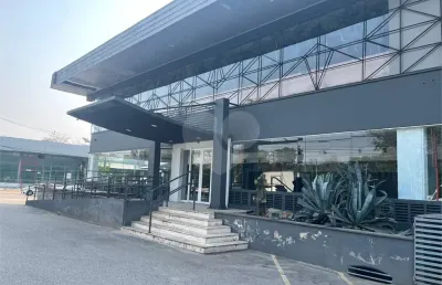 Prédio para alugar na Dom Aguirre, Centro, Sorocaba