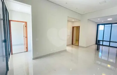 Condomínio com 3 quartos à venda em cajuru do sul - sp