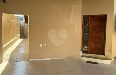 Casa com 4 quartos à venda na Júlio Ribeiro, Vila Santana, Sorocaba