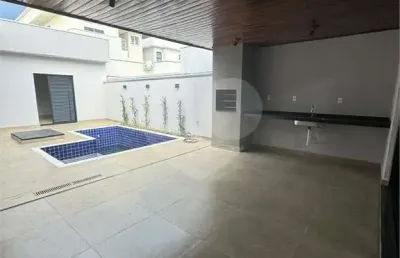 Condomínio com 3 quartos à venda em aparecidinha - sp