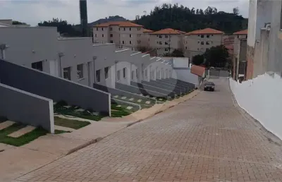 Condomínio com 1 quartos à venda em jardim maria lúcia - sp