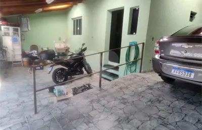 Casa com 3 quartos à venda na Maria Aparecida Brunetti, Vila Haro, Sorocaba