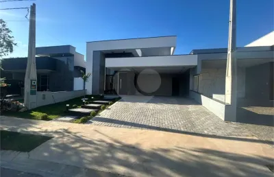 Condomínio com 3 quartos à venda em cajuru do sul - sp