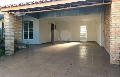 Casa térrea com 3 quartos à venda em jardim leocádia - sp