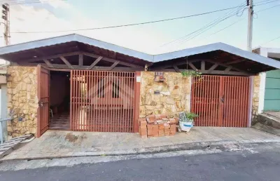 Casa com 3 quartos à venda no Jardim São João Batista, São Carlos 