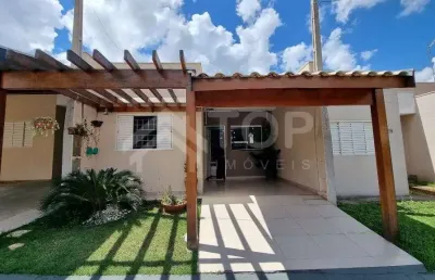 Casa em condomínio fechado com 2 quartos à venda no jardim tangará, são carlos , 70 m2 por r$ 400.000