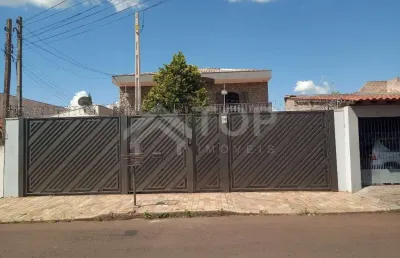 Casa com 3 quartos para alugar na vila morumbi, são carlos , 292 m2 por r$ 4.400