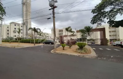 Lindo apartamento para locacao em condominio fechado, com moveis planejados em todos os comodos, sala com sacada.