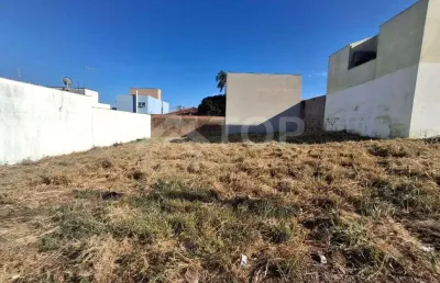 Excelente terreno de 250 metros no bairro jardim  hikare