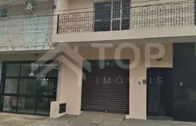 Sala comercial no piso superior em excelente localizacao