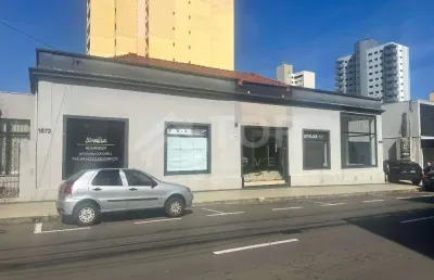 Sala comercial com 3 salas para alugar no Centro, São Carlos 