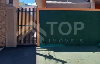 Excelente casa de fundos, com 2 dormitorios no jardim hikare