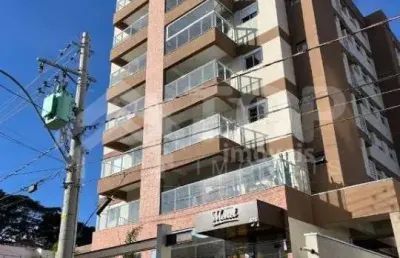 Excelente apartamento de alto padrao com 3 dormitorios sendo uma suite no centro da cidade