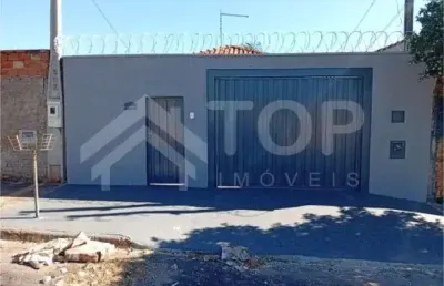 Excelente imovel de 2 dormitorios no bairro parque das hortencias.