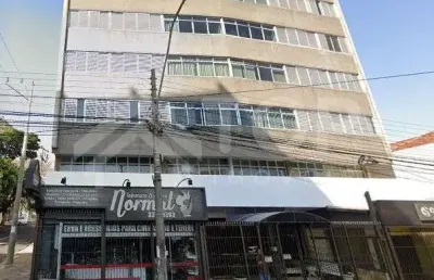 Apartamento de 3 dormitorios no centro de sao carlos - aluguel