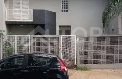 Excelente sobrado de 4 dormitorios com 1 suite em excelente localizacao